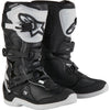 Black / White Black / White
