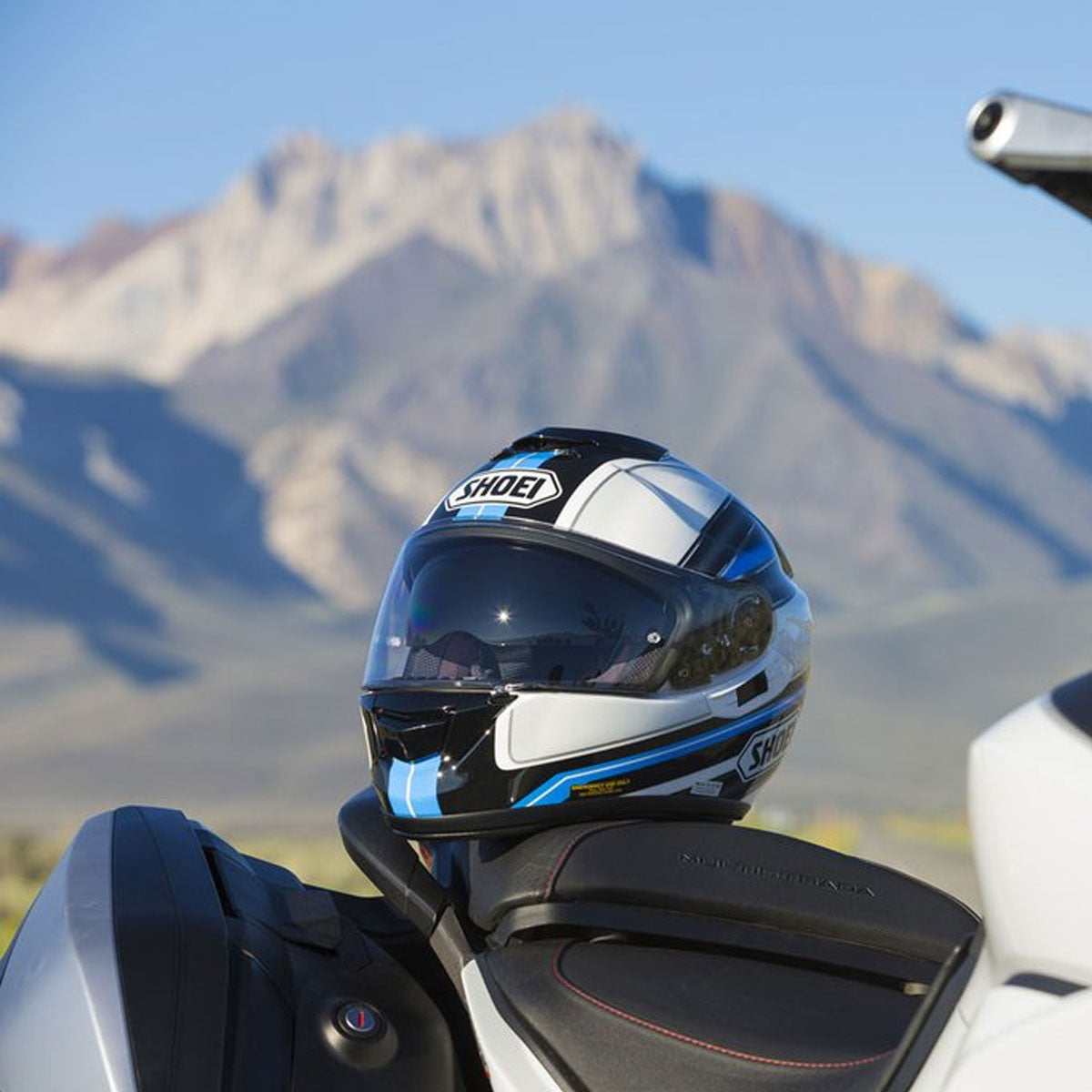 Lookbook tagged "Shoei Helmets Sportswear Review" Haustrom.com | Shop Action Sports Lookbook tagged "Shoei Helmets Sportswear Review" Haustrom.com | Shop Action Sports
